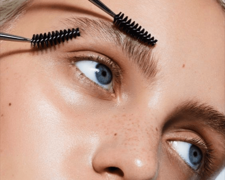 Retoque Cejas Incluido - Hasta 70 días post sesión