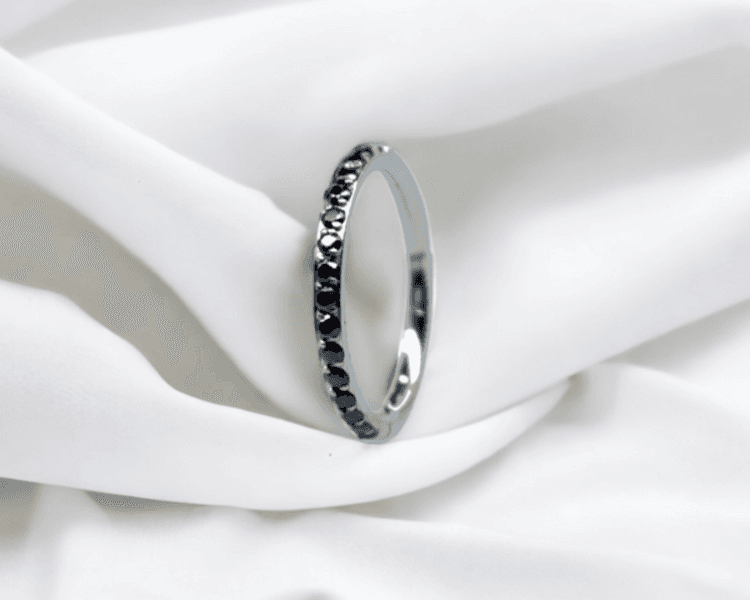 Argolla segmentada cristales negros (COD 364/365)