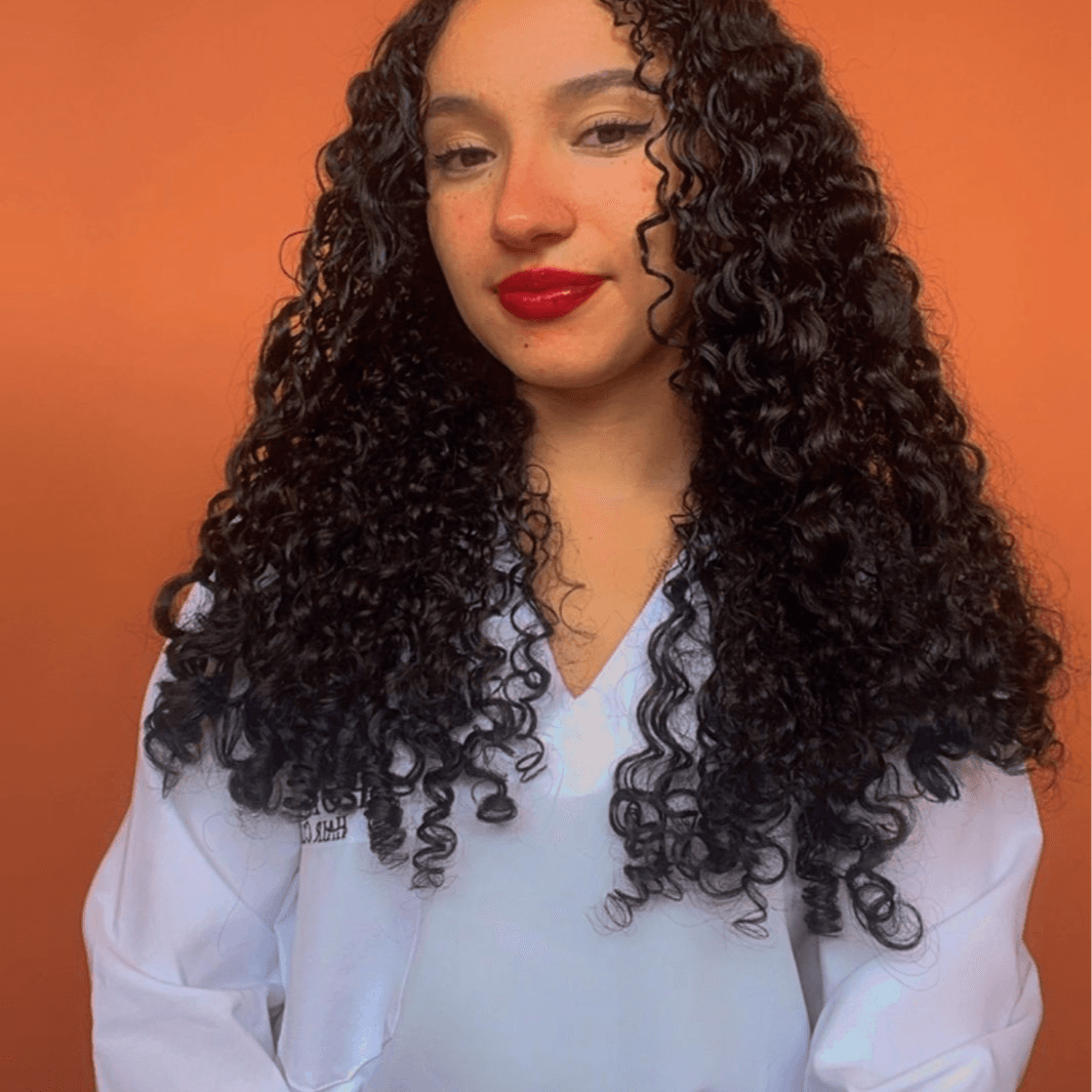 Estefania Vasquez photo