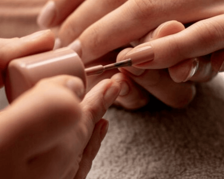 APLICACIÓN DE GEL (INCLUYE RETIRO)