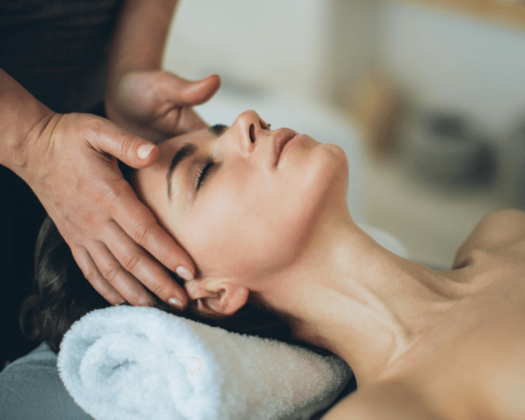 SESION DE LIMPIEZA FACIAL