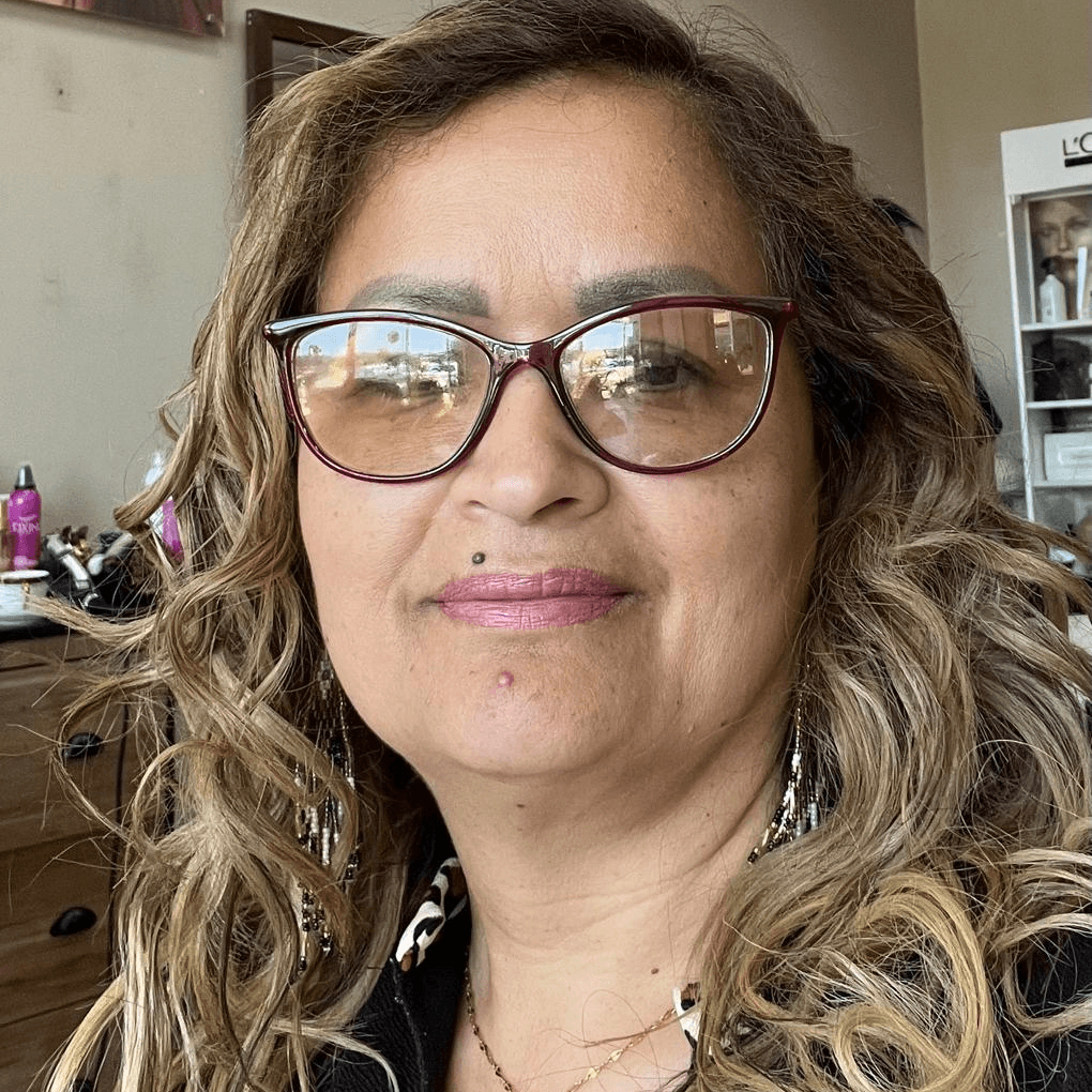 Foto de EGLEE ANGUIZ (Manicurista y pedicura)