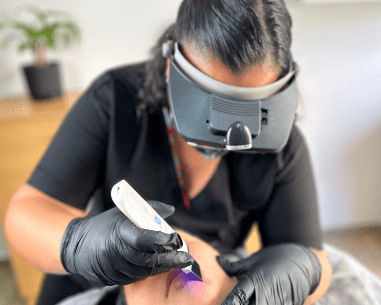 LIMPIEZA FACIAL PROFUNDA – 75 minutos