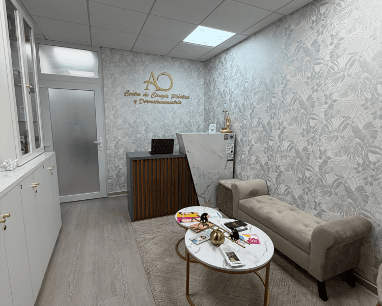 1a Consulta presencial Dr. Andrés Ordenes (Cx Plástica Cod: 0101316)