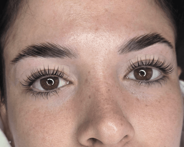 Lifting + perfilado de cejas (PROMO 1)