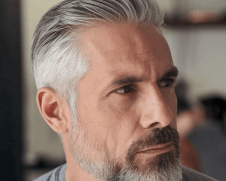 CORTE DEGRADE + CEJAS + BARBA