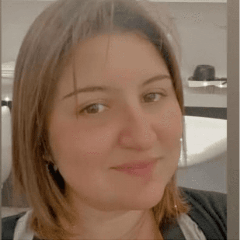 Elizabeth Pinilla photo