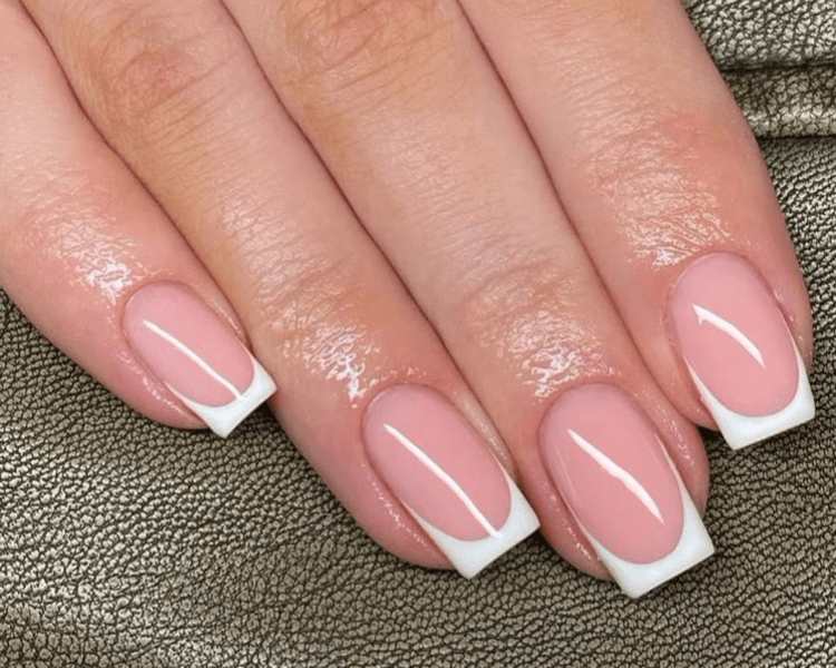 Uñas Técnica “Press On” French