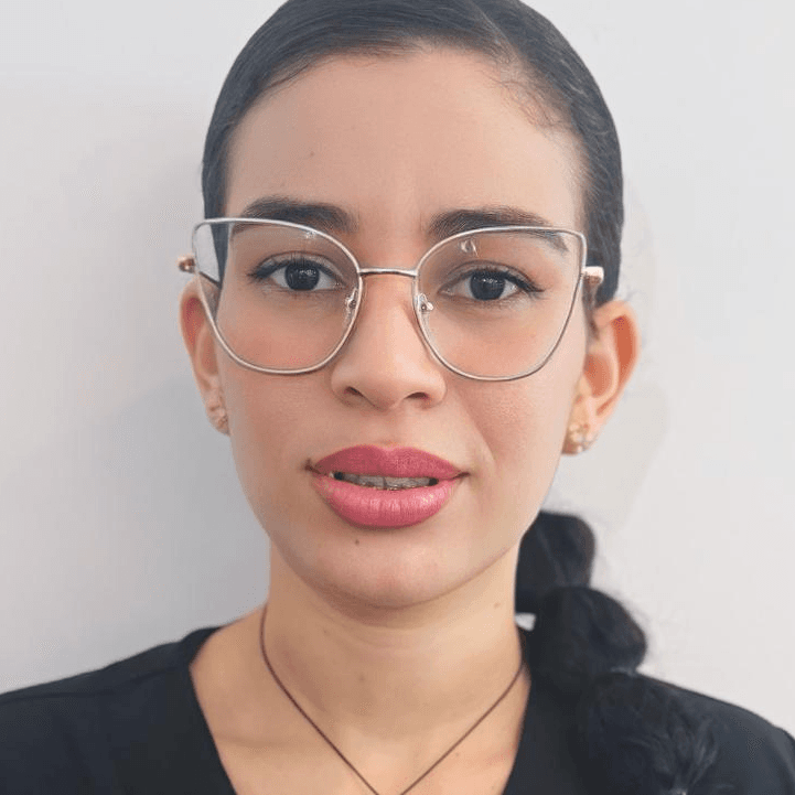 Camila Salazar photo