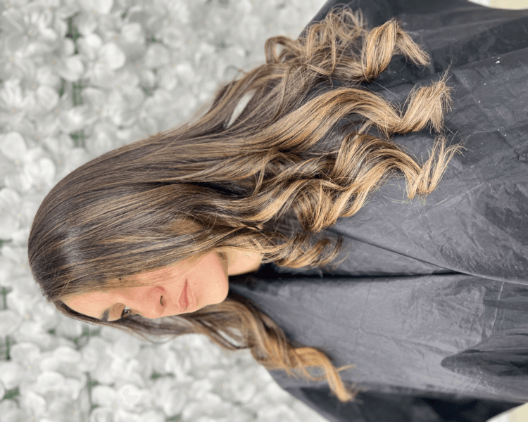 Babyligth o morena iluminada. Cabello L