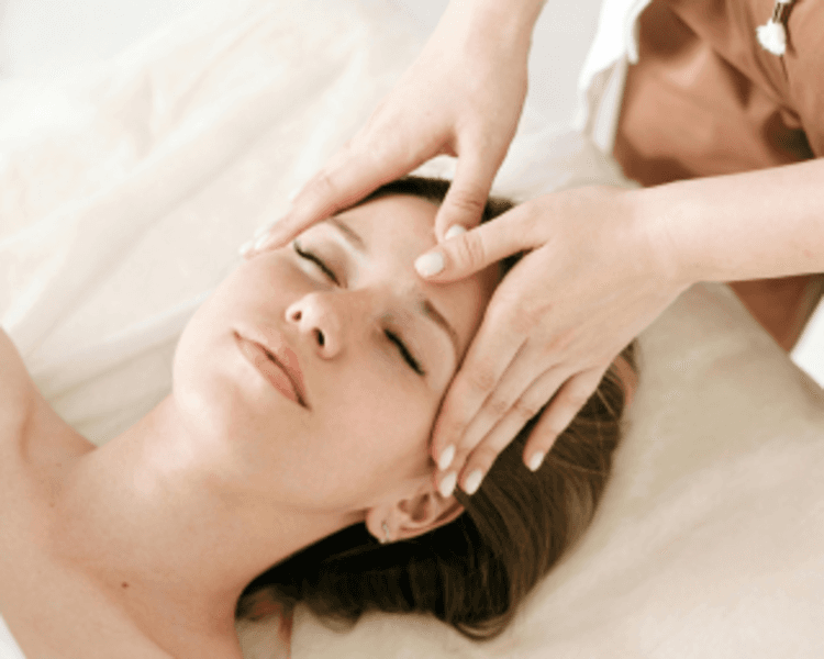 MASAJE RELAJACIÓN (-12 AÑOS) 20% DE DESCUENTO DE LUNES A VIERNES