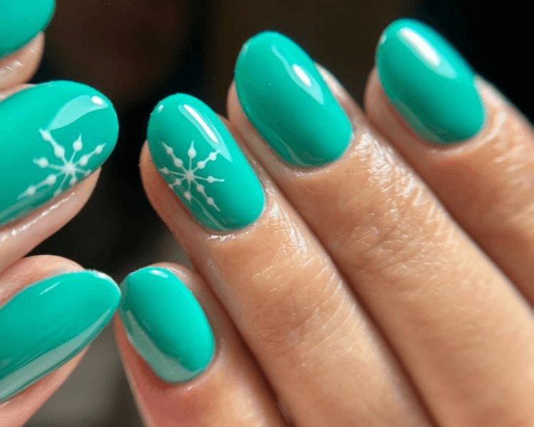 Diseño simple (hasta tres uñas)