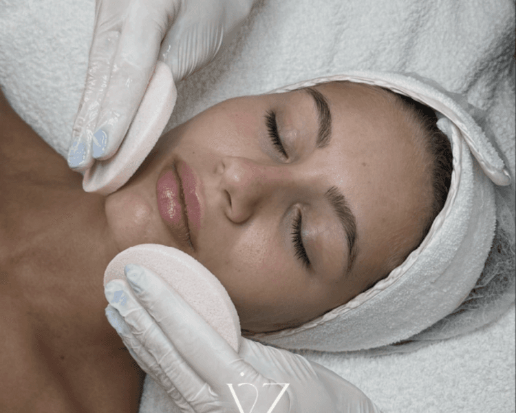 LIMPIEZA FACIAL PROFUNDA