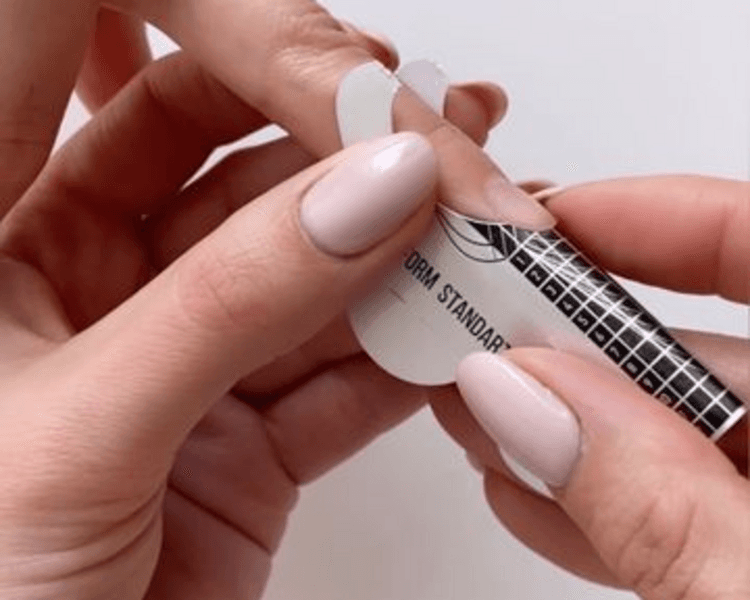 Extensión por uña en press on, acrílico o polygel