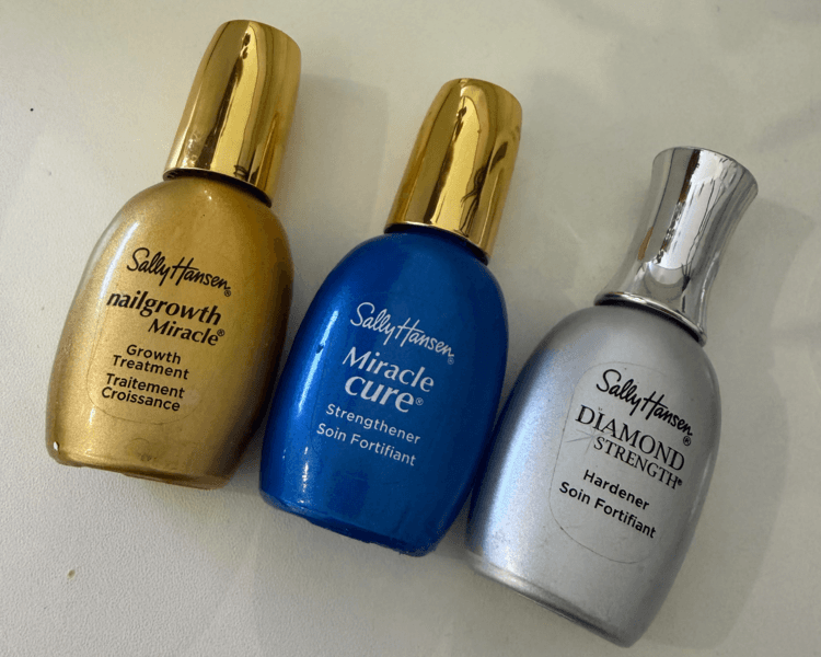 Estetica de pies con fortalecedor (sin esmaltado) + Retiro otro lugar