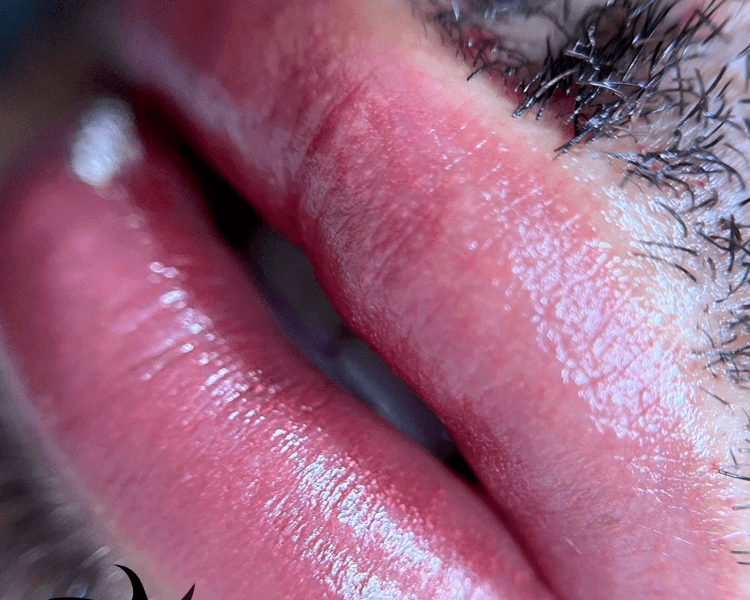 Micropigmentación Labial Masculino
