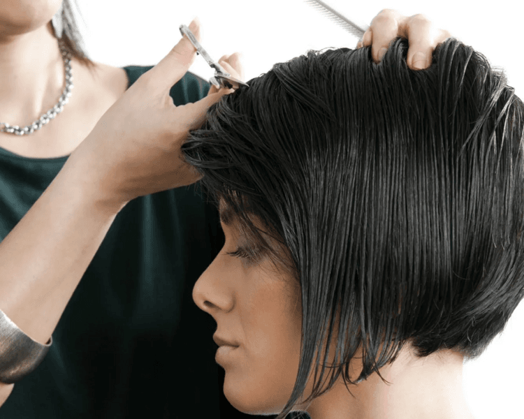 Corte de Cabello (Dama)