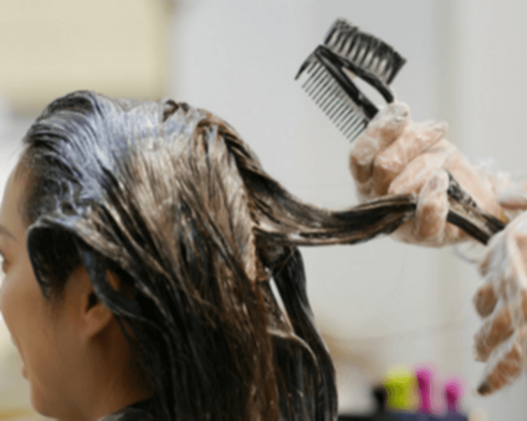 Aplicación de tinte