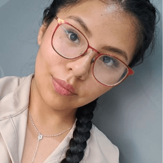 Cosmetóloga - Mikaela Apaza photo