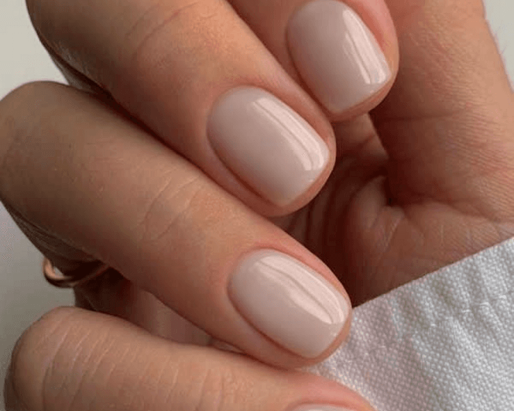 🌸Capping en gel con esmaltado semipermanente (UÑAS CORTAS)