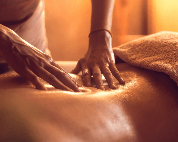 Masaje balinés · aromaterapia · infusión 60min