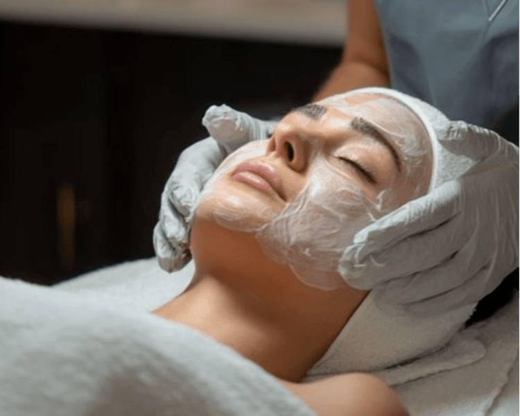 LIMPIEZA FACIAL PROFUNDA