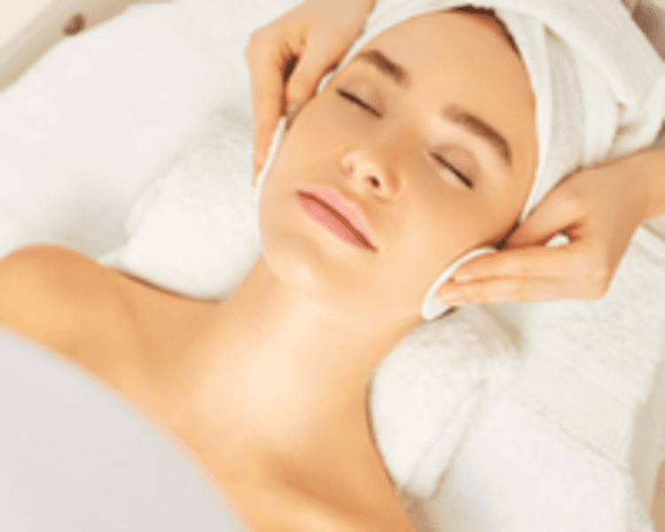 Limpieza Facial Profunda en parejas