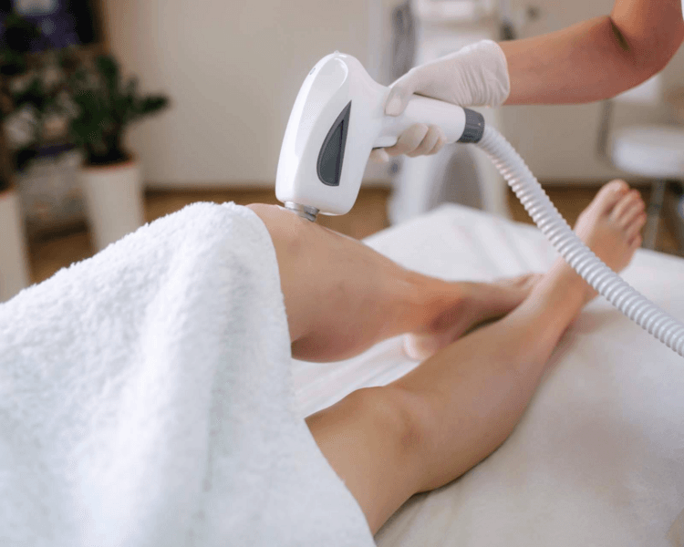 ✨ 10 Sesiones Depilación Láser en Pierna Completa