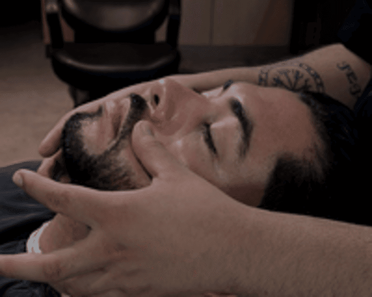 Onix Face ( Servicio de Barba + Signature Facial)