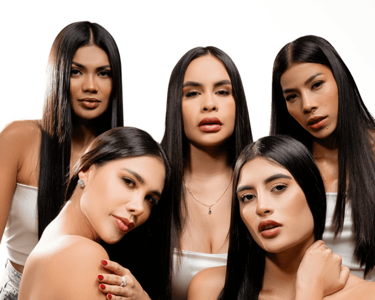 ALISADO BOTOX CAPILAR DORADAS – CABELLO LARGO