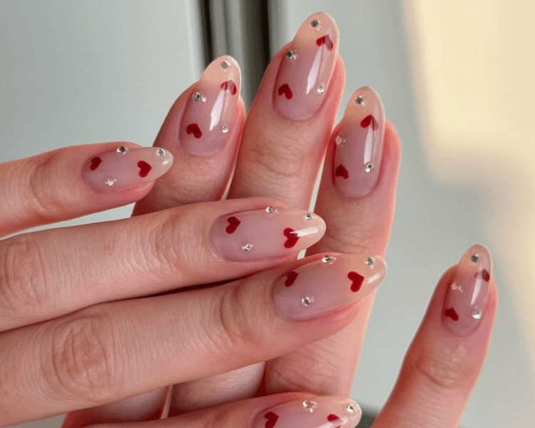 Adicional para tu diseño (Nail art simple, babyboomer, encapsulado) a partir de $3500