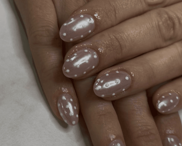 Uñas esculpidas en Polygel