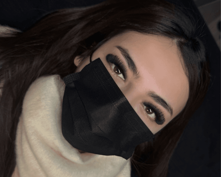 Extensiones de Pestañas