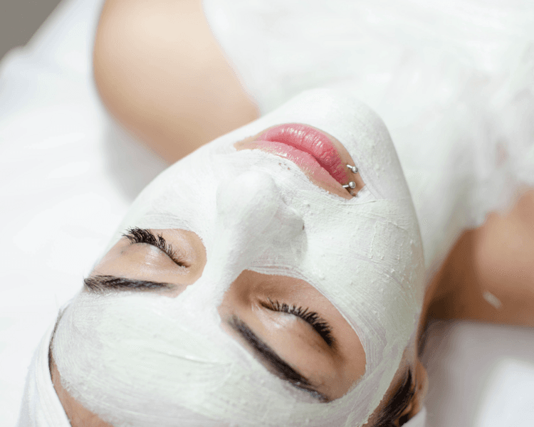 ** Crystal Skin**: ideal para pieles jóvenes y seborreicas ( EFECTIVO $70.000)