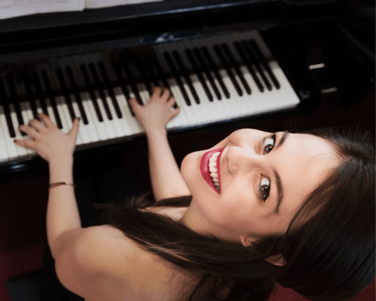 CLASE DE PIANO - (Presencial)