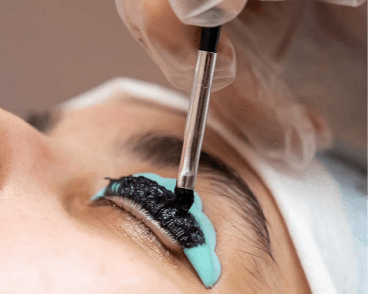 Ondulación de Pestañas + Tinte + Bótox