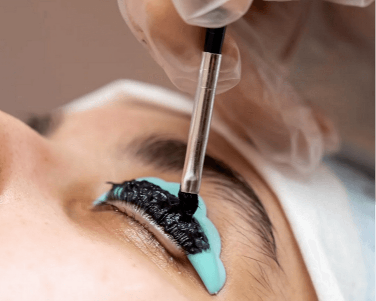 Ondulación de Pestañas + Tinte + Bótox