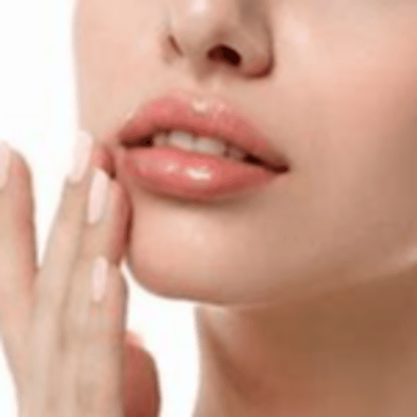 HIDRATACIÓN DE LABIOS SIN COLOR