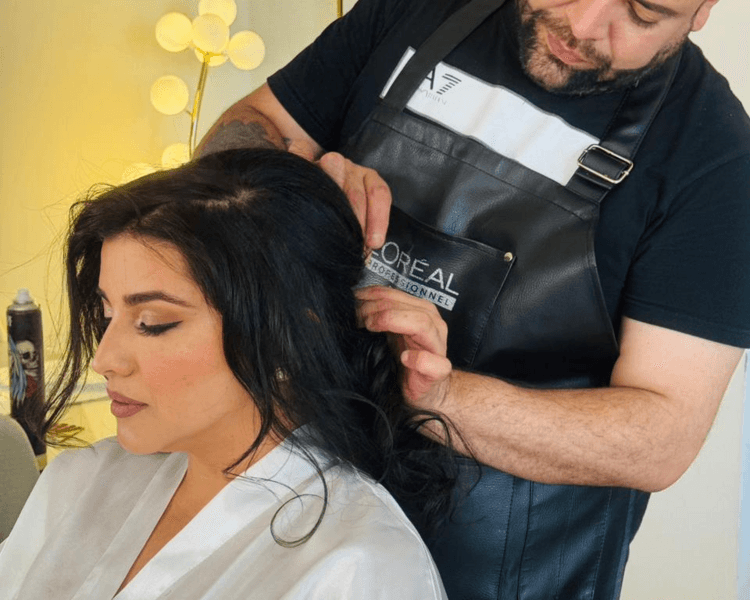 Maquillaje, Lavado y peinado