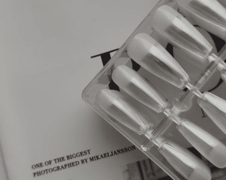 Reparación Uña con Extensión de Soft Gel