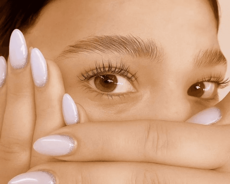 ✨ Lifting de Pestañas + Laminación de Cejas