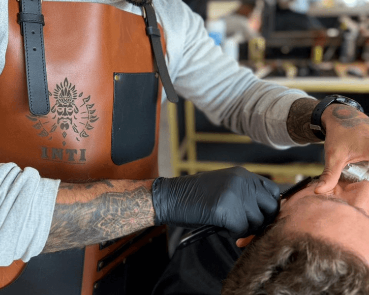 Apus (Ritual de Barba)