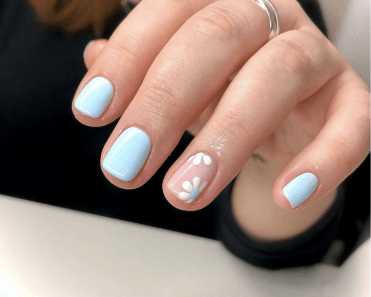 Manicure Esmaltado Permanente con un diseño por mano