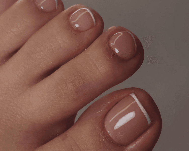 MANTENIMIENTO ACRILICO + PEDICURA TRADICIONAL