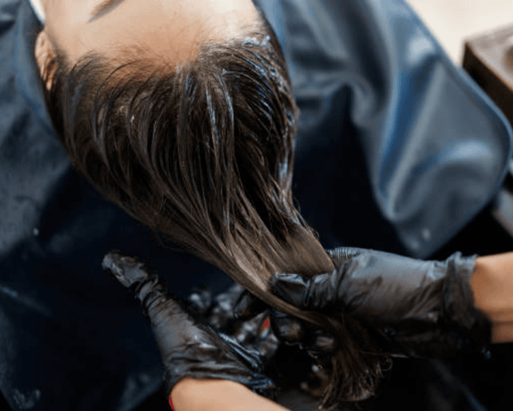 Baño de Color Cabello Largo (NO INCLUYE SERVICIO)