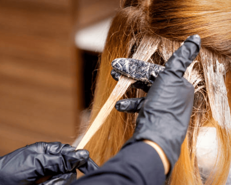 Micro Foil Lights (Mechas) Cabello Largo (NO INCLUYE SERVICIO)