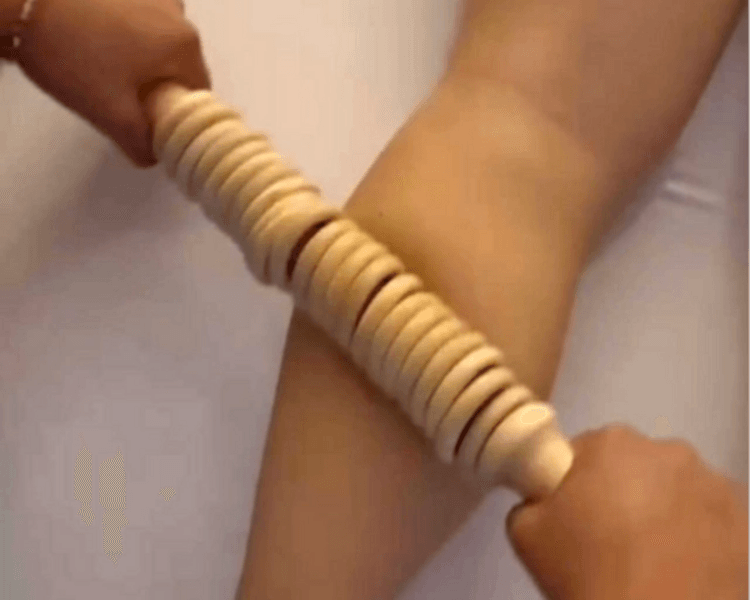 4 sesiones de Maderoterapia + Masaje Reductor Corporal