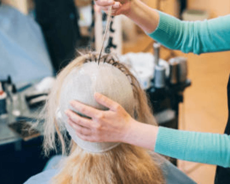 Iluminación Clásica Con Gorro Cabello Extra Largo (NO INCLUYE SERVICIO)