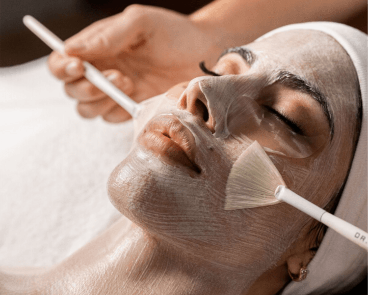Higiene facial profunda