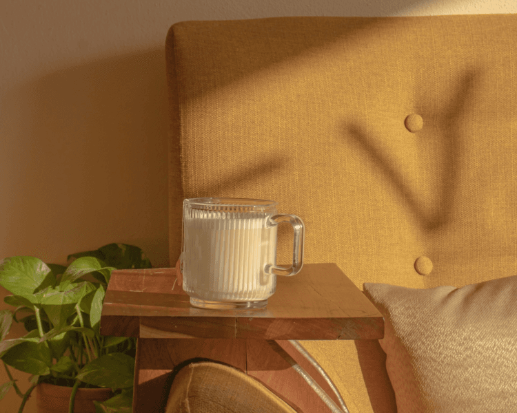 Mani + Pedi Express en gel + Bebida de cortesia